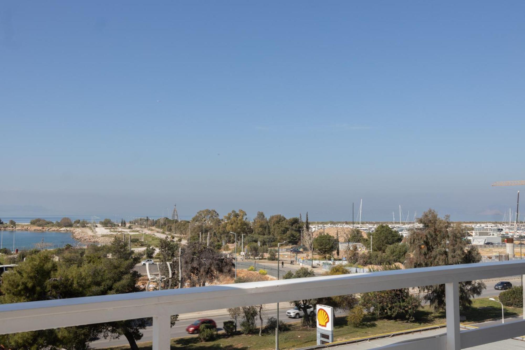Luxurious 3-Bedroom Seaside Retreat Fully Renovated In 2025 Atenas Exterior foto