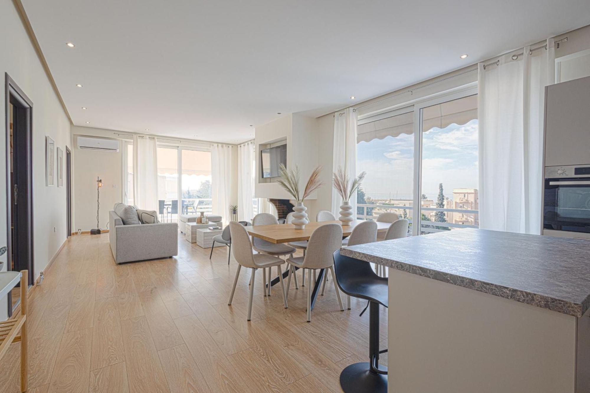 Luxurious 3-Bedroom Seaside Retreat Fully Renovated In 2025 Atenas Exterior foto